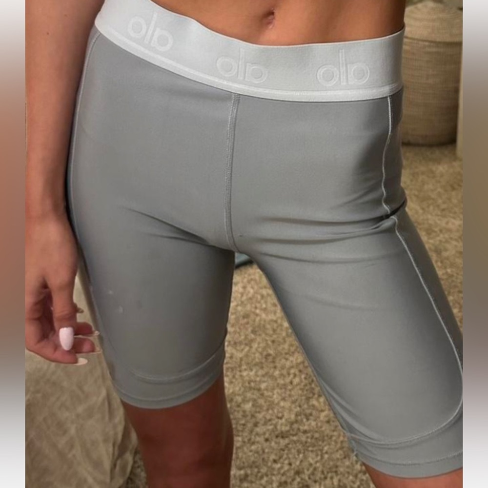 Alo mid rise Biker short